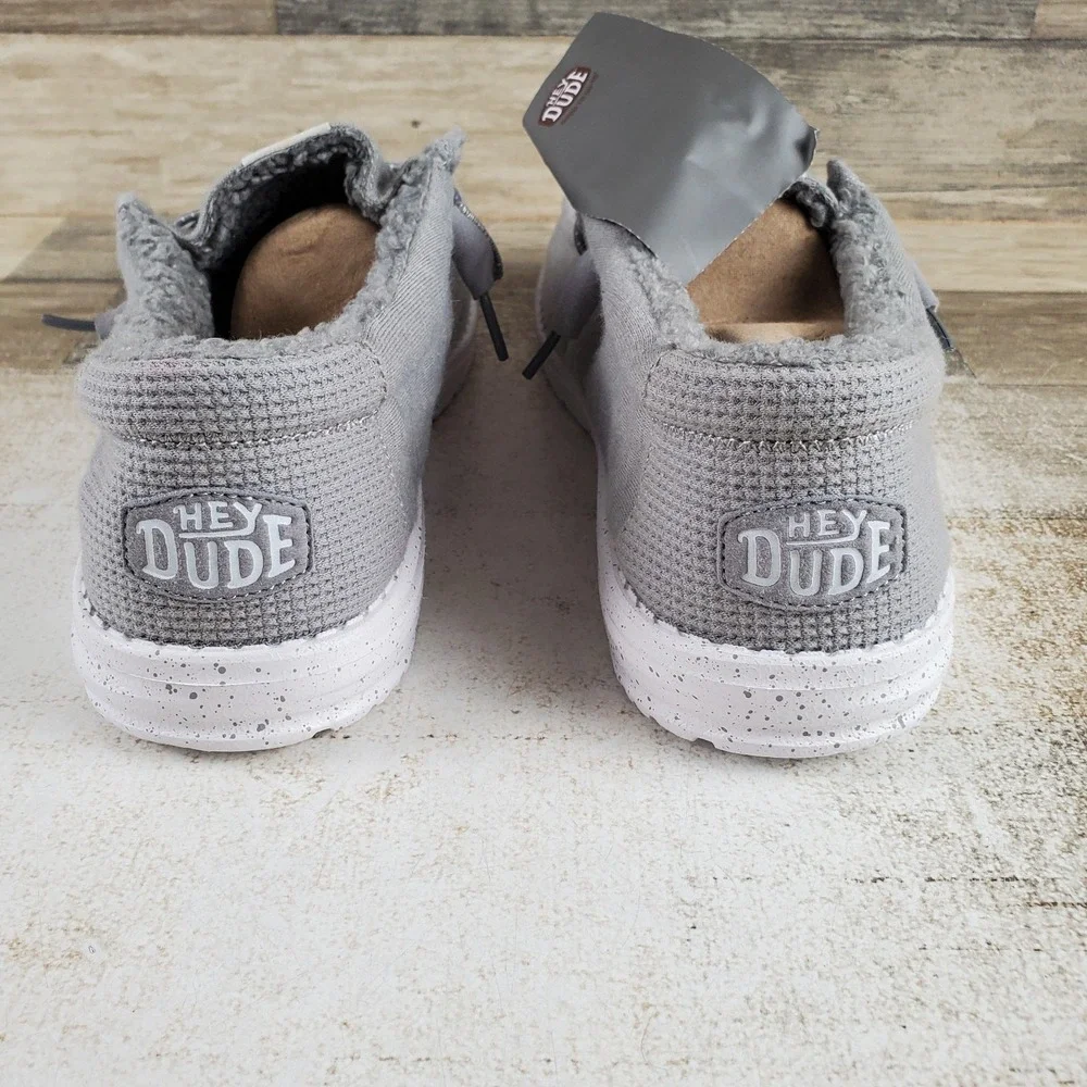 Hey Dude new without